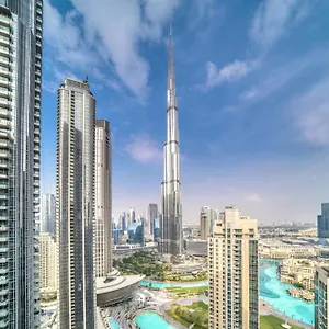 downtown-luxury-stunning-burj-khalifa-view-5-minutes.sharjah-hotels.com/